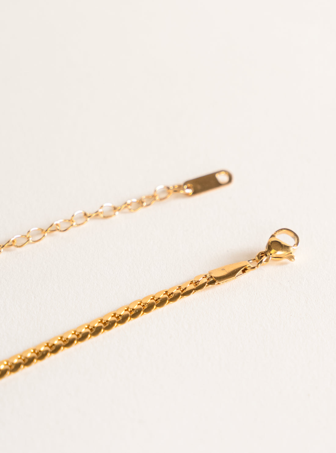 Timeless Loop Brazalete, Plateado