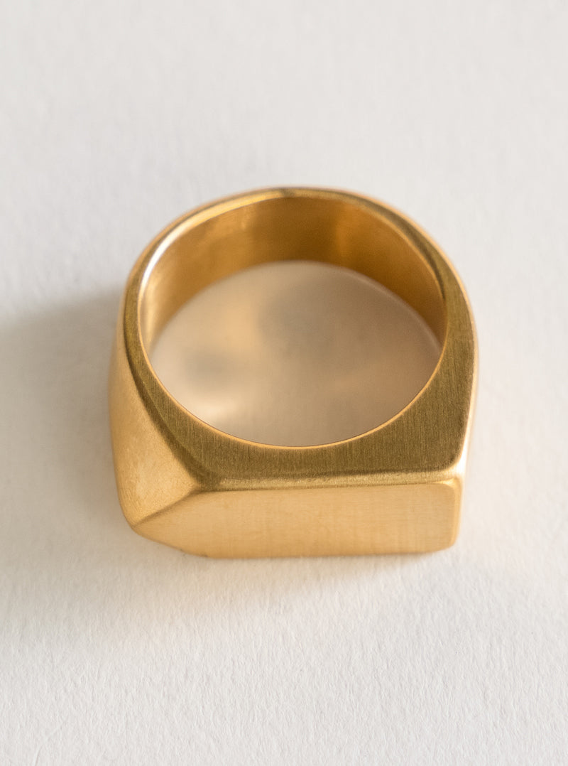Arrow Shapped Ring, Dorado