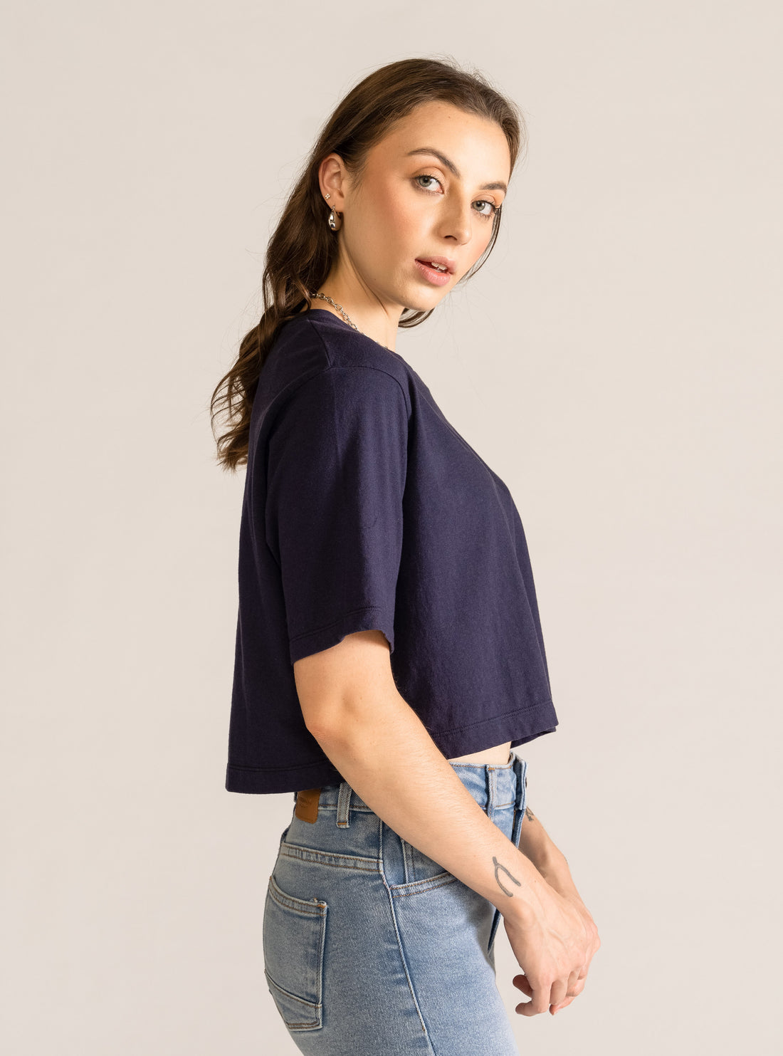 Basic Cropped Tee, Azul Obscuro