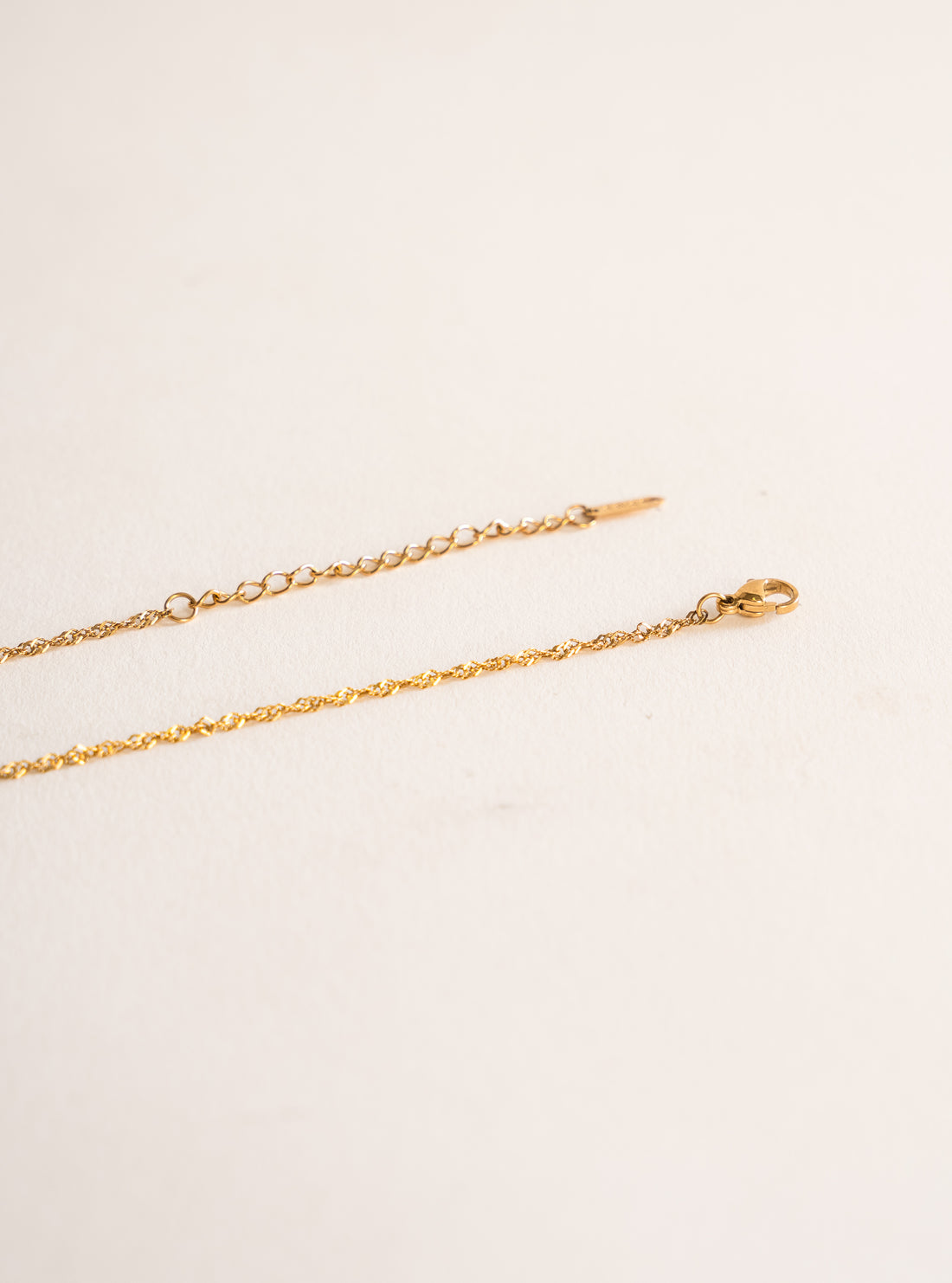Evil Eyes Necklace, Dorado