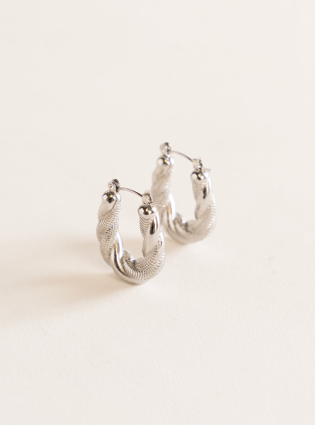 Intertwined Aretes, Plateado