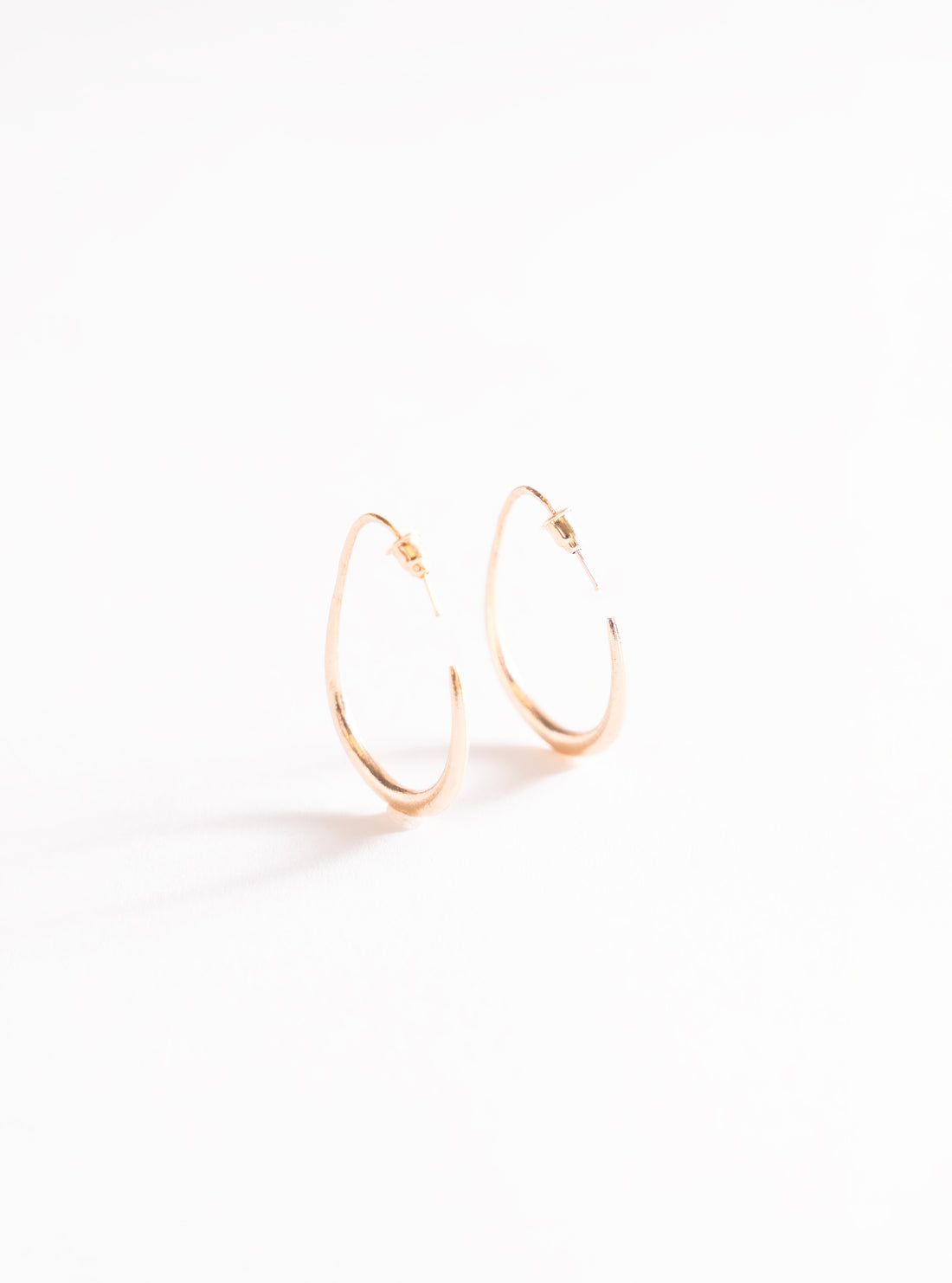 Soul Alliances Aretes, Dorado