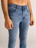 Classic Basic Skinny Jeans, Azul Claro
