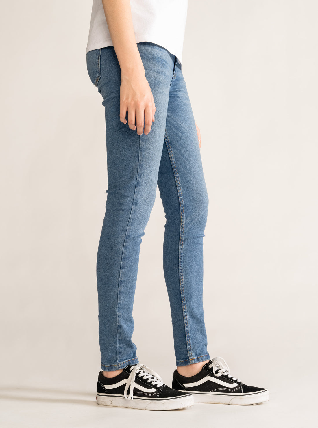 Deep Cuts Skinny Jeans, Azul Claro