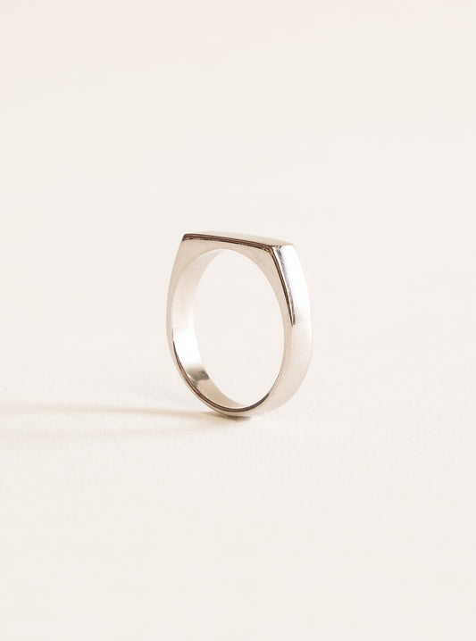 Thin Silver Ring, Plateado