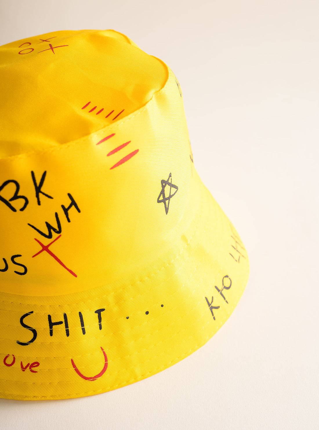 Don't Waste Your Time Reversible Bucket Hat, Amarillo Claro