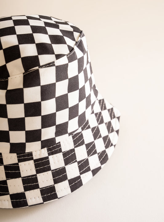 Gridded Stylish Reversible Bucket Hat, Negro