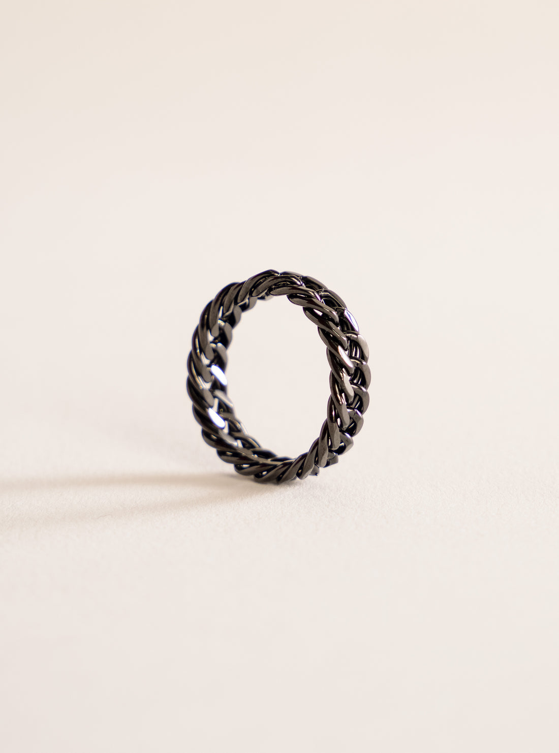 Gandalf Ring, Negro