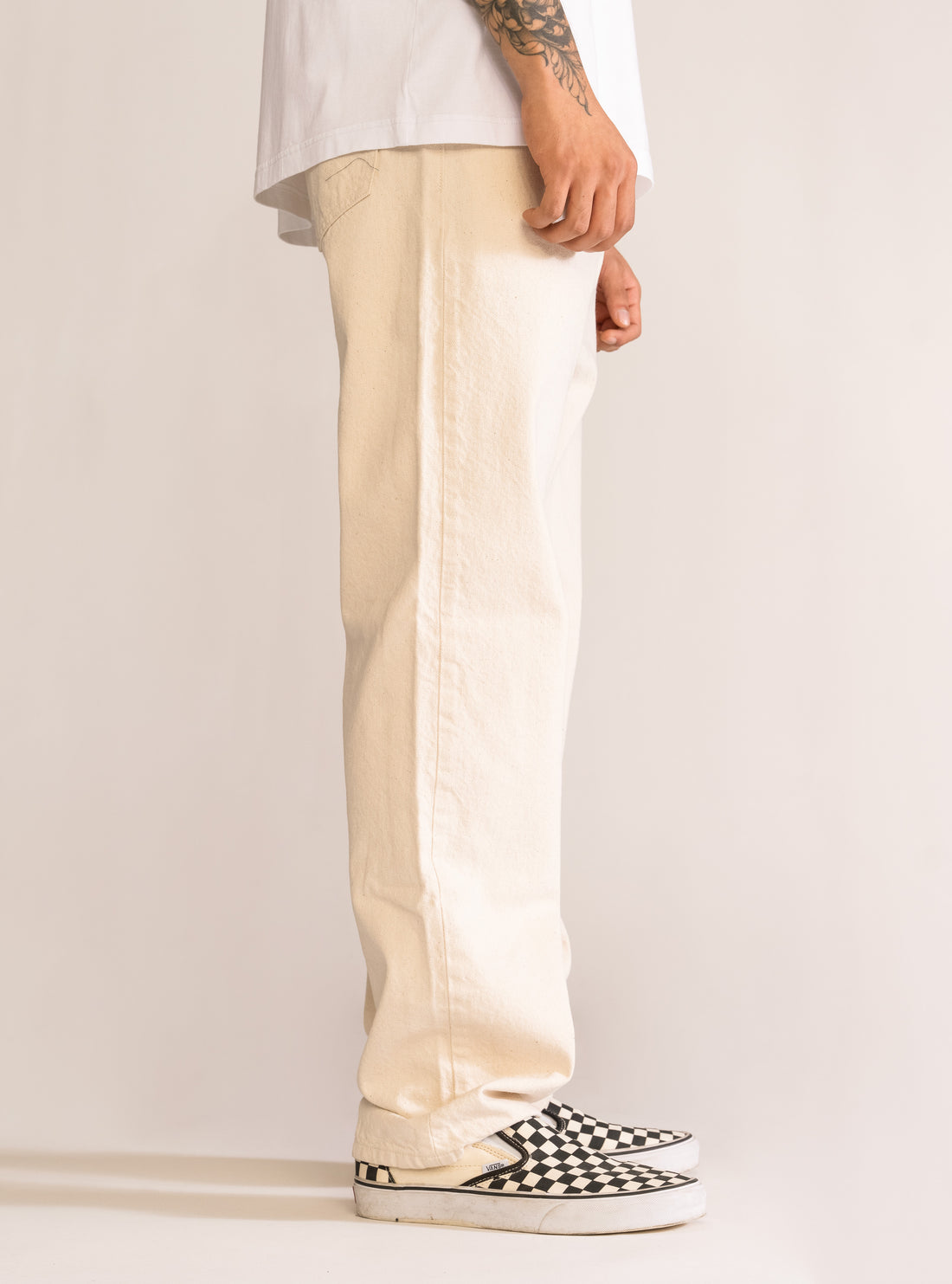 Recall And Revere Relaxed Jeans, Crudo