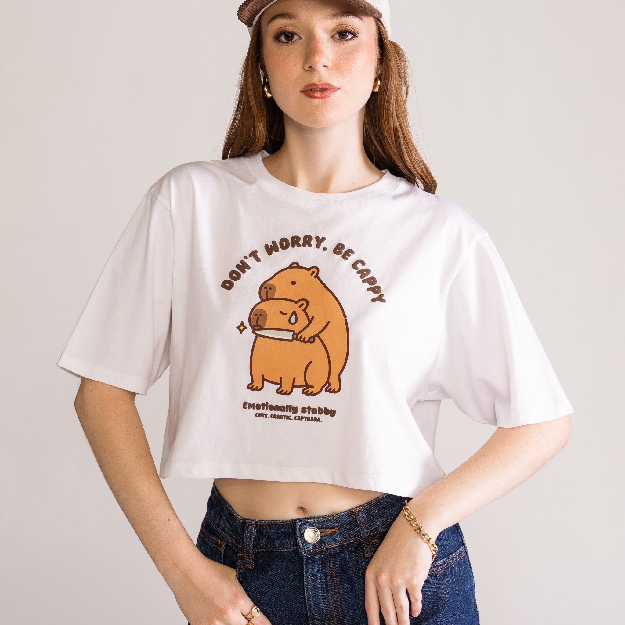 Don't Worry, Be Cappy Cropped Playera, Blanco