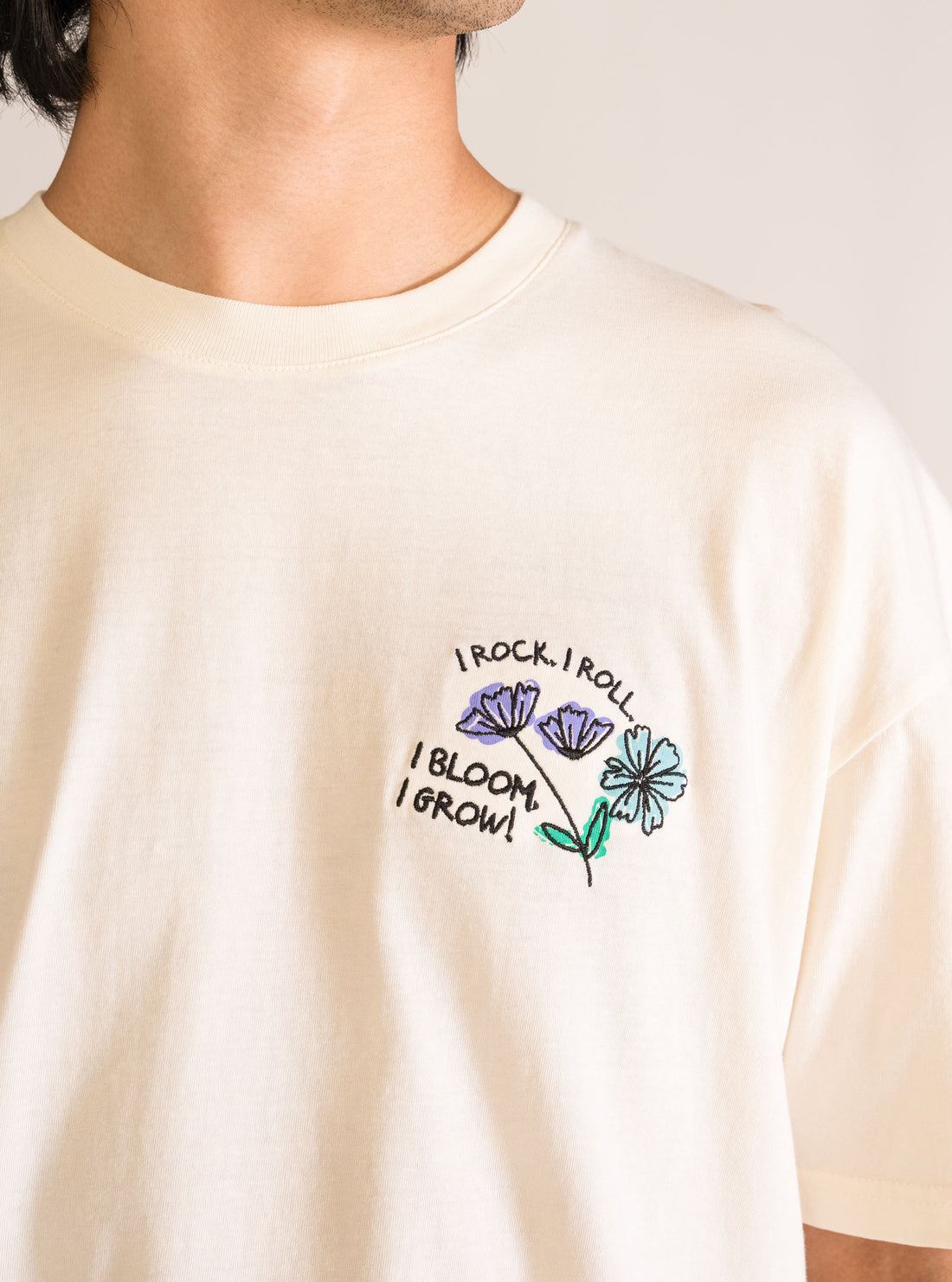 I Bloom, I Grow Drop Shoulder T-Shirt, Crema