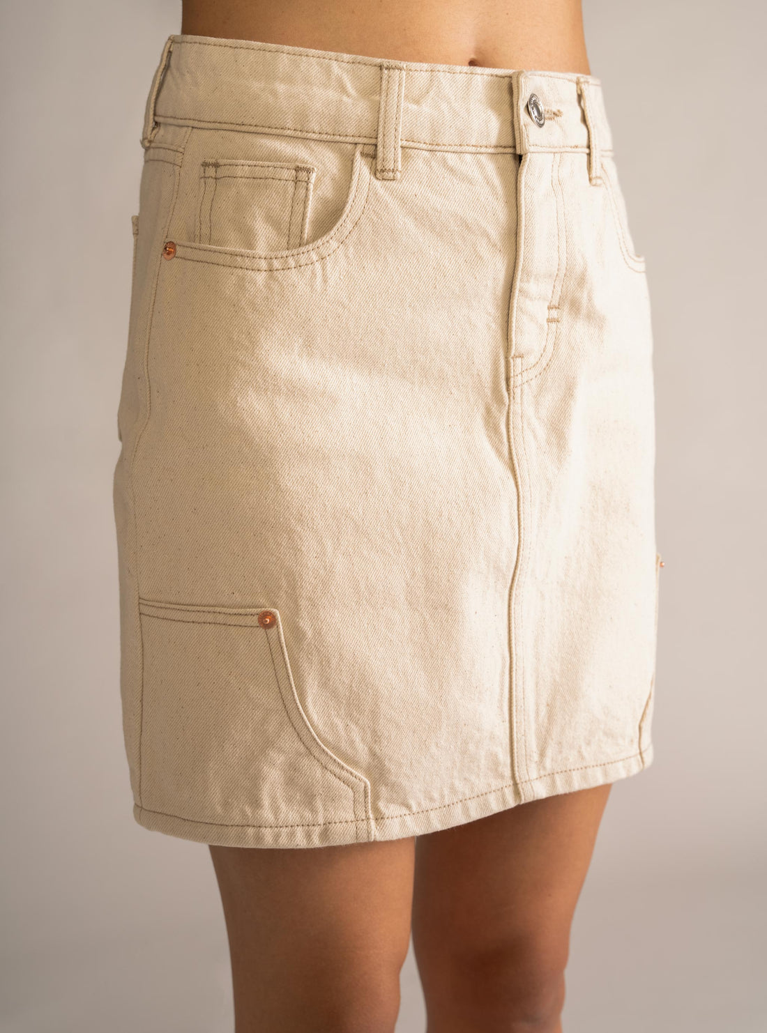 Blythe Carpenter Skirt, Crudo