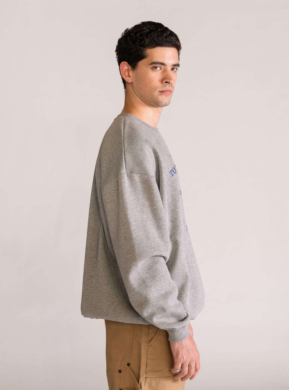 Crewneck Drop Shoulder, Gris Claro