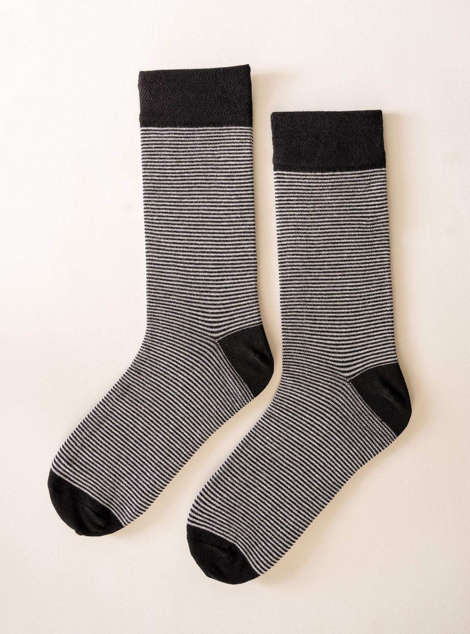 Caterpillar Socks, Negro