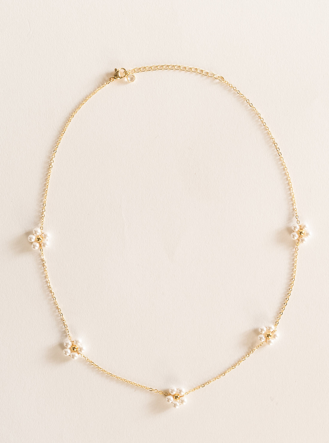 Pearls Flower Necklace, Dorado