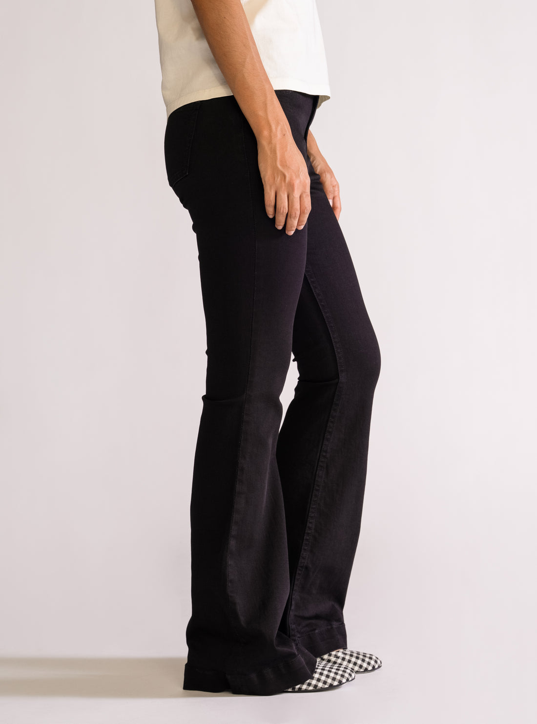 Anything But Ordinary, Bell Bottom Jeans, Negro