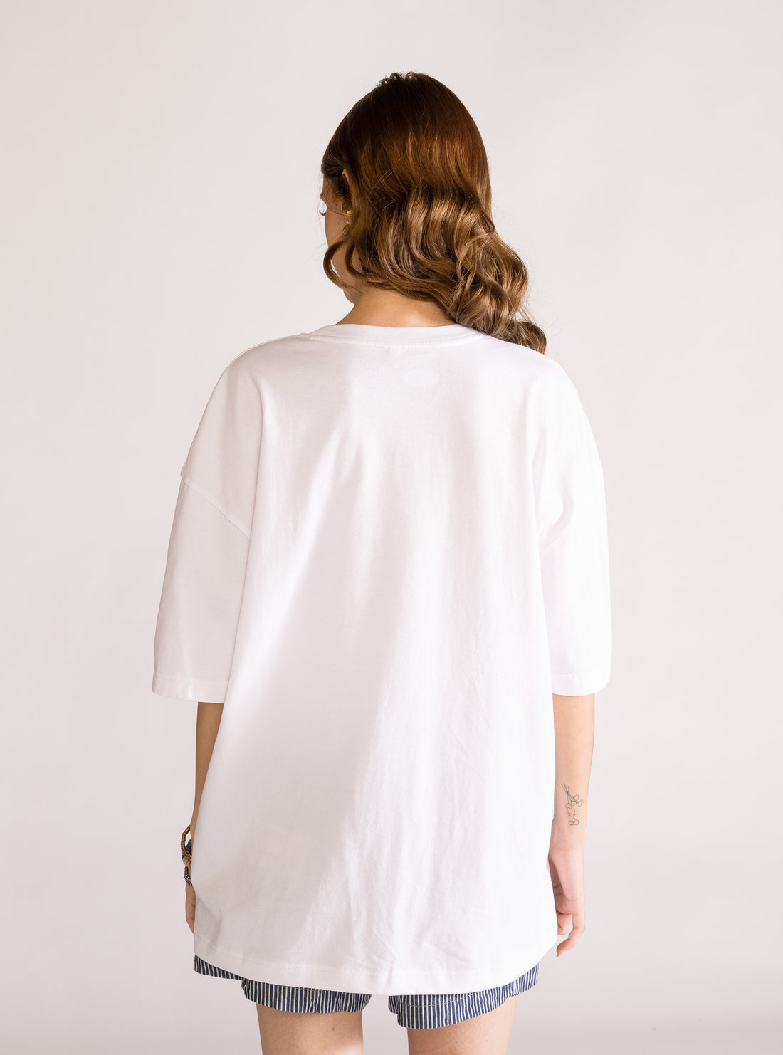 Beavis & Butt-head, Drop Shoulder Playera, Blanco