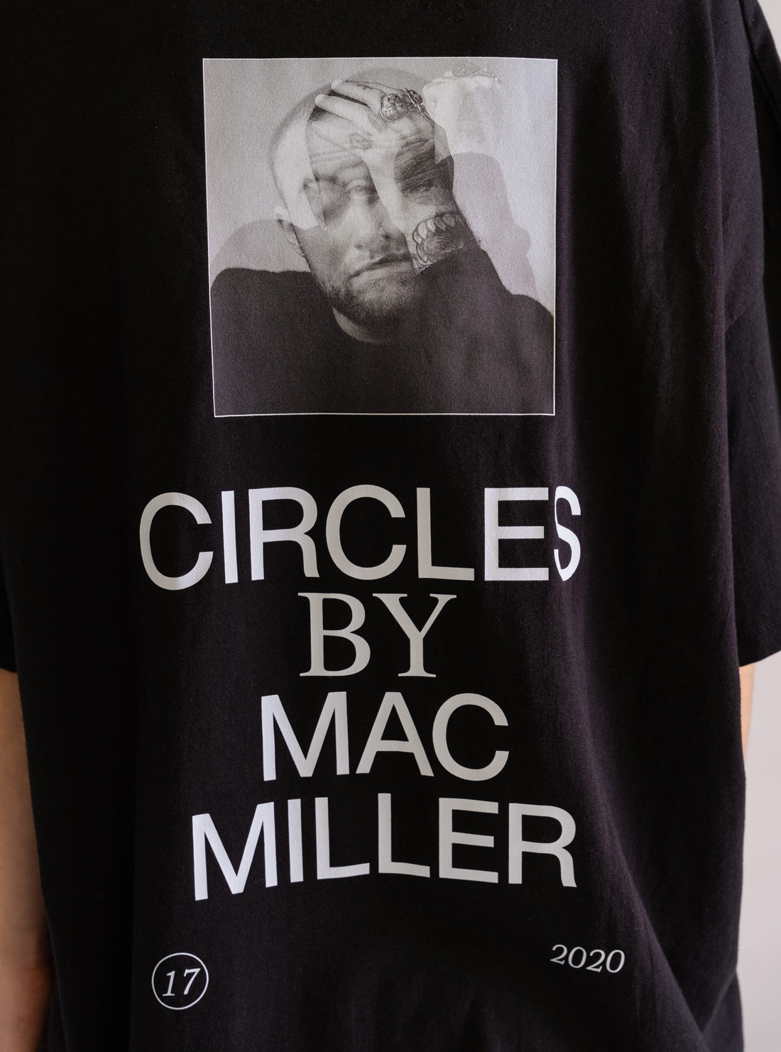 Circles By Mac Miller Long Tee, Negro