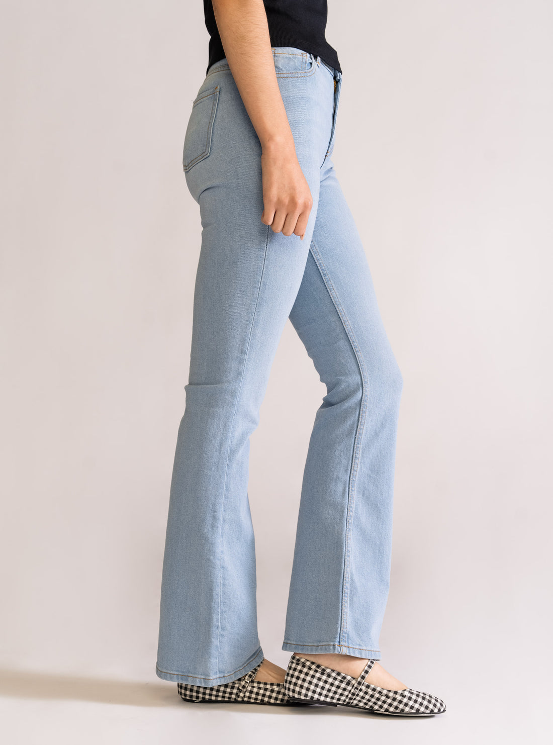 Describe This Feeling Acampanado Jeans, Azul Claro