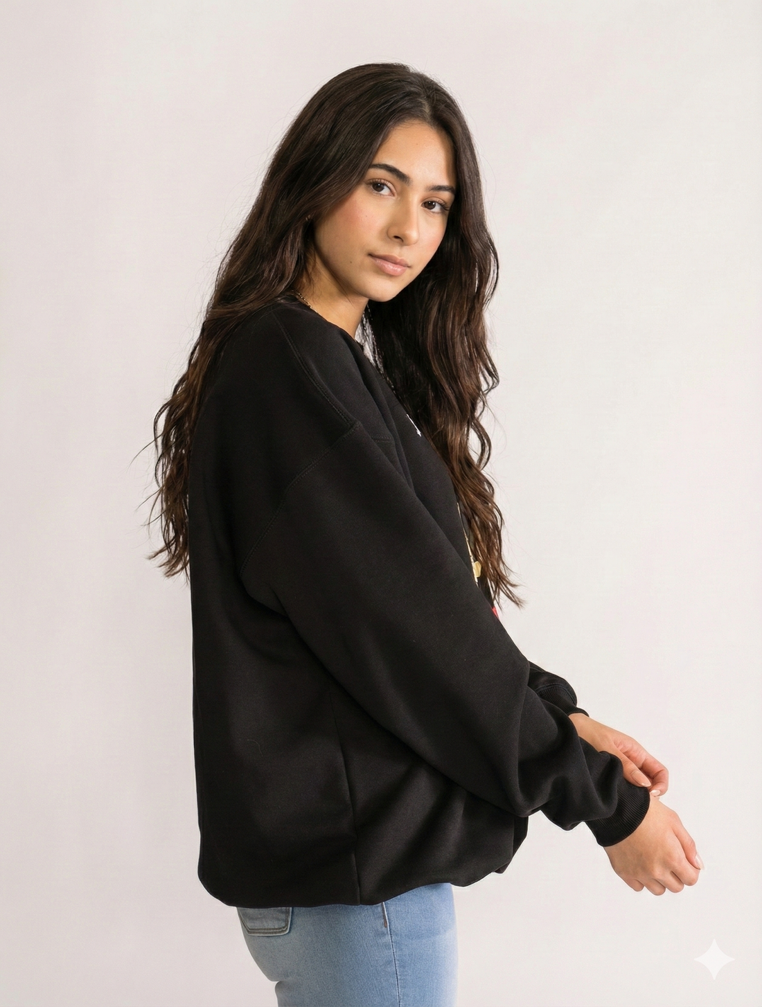 Settle Down Beavis! Crewneck, Negro