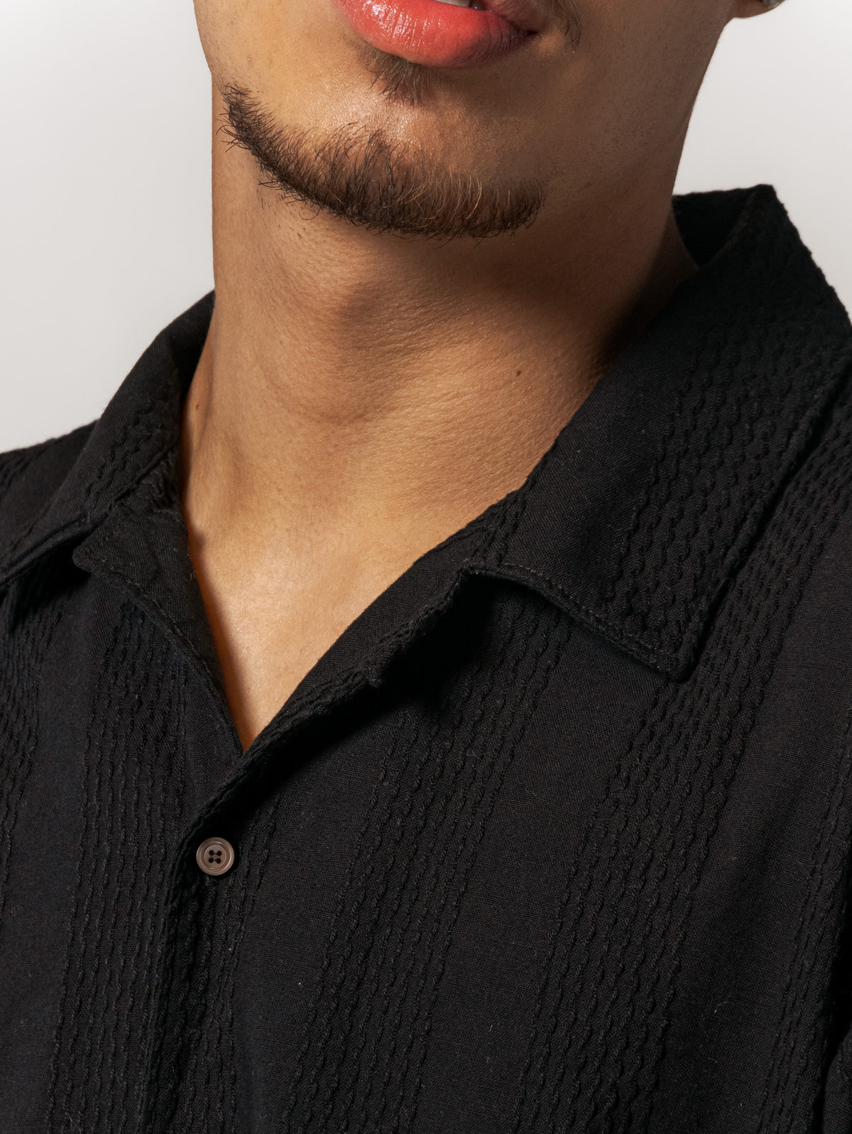 Floored In Camisa, Negro