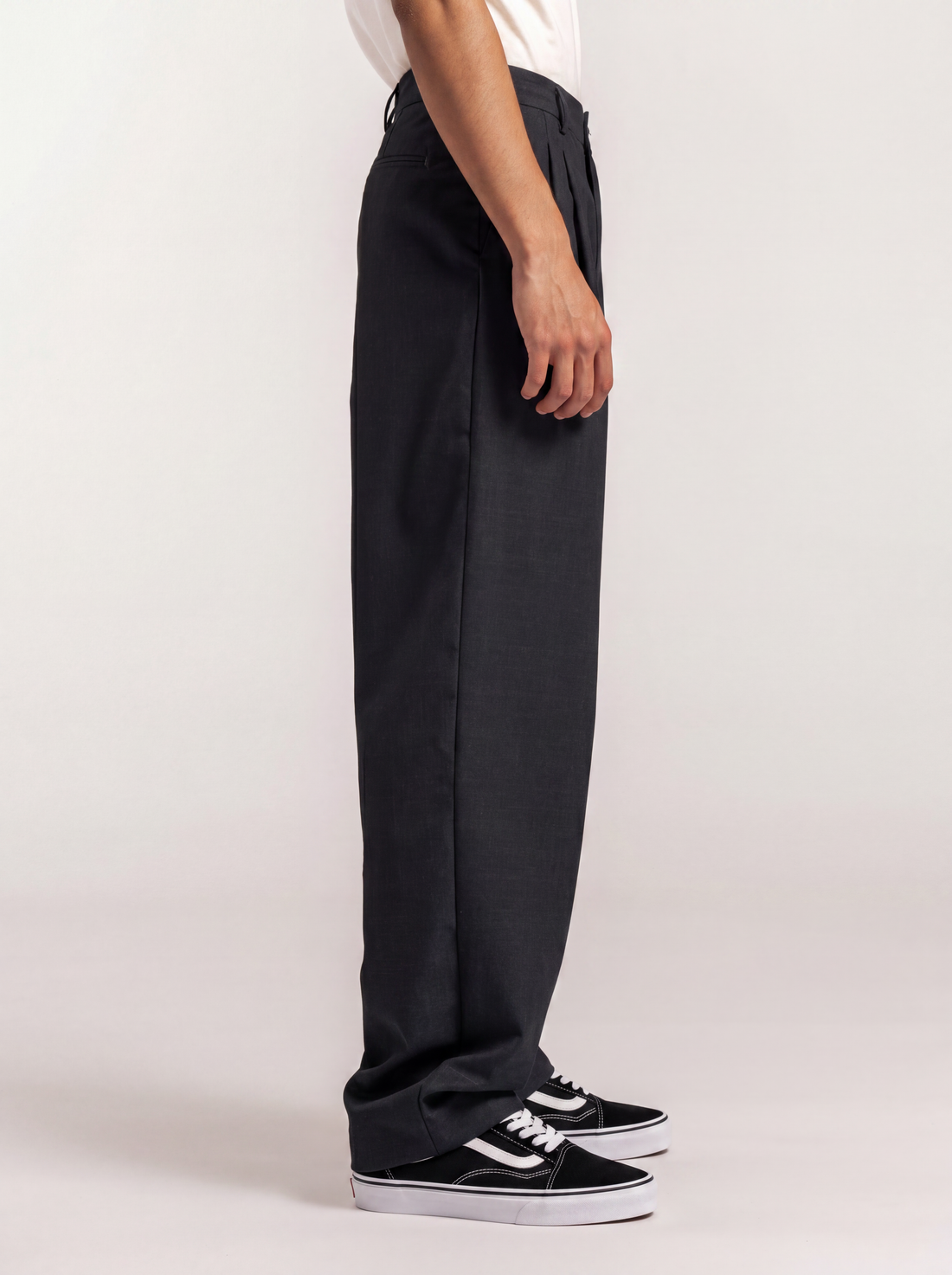 Cool Fit Pantalón Casimir, Gris Obscuro
