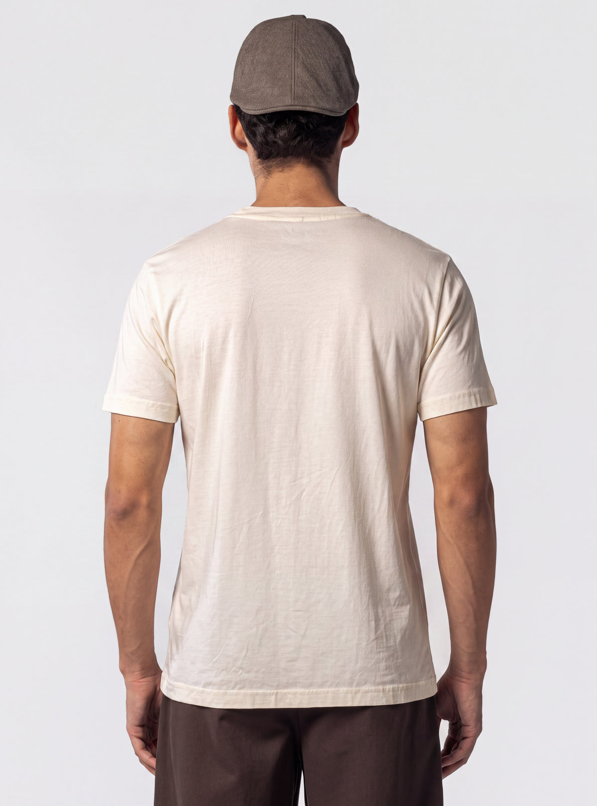 On The Move Playera Crema – playera para hombre Distefano (vista 4)
