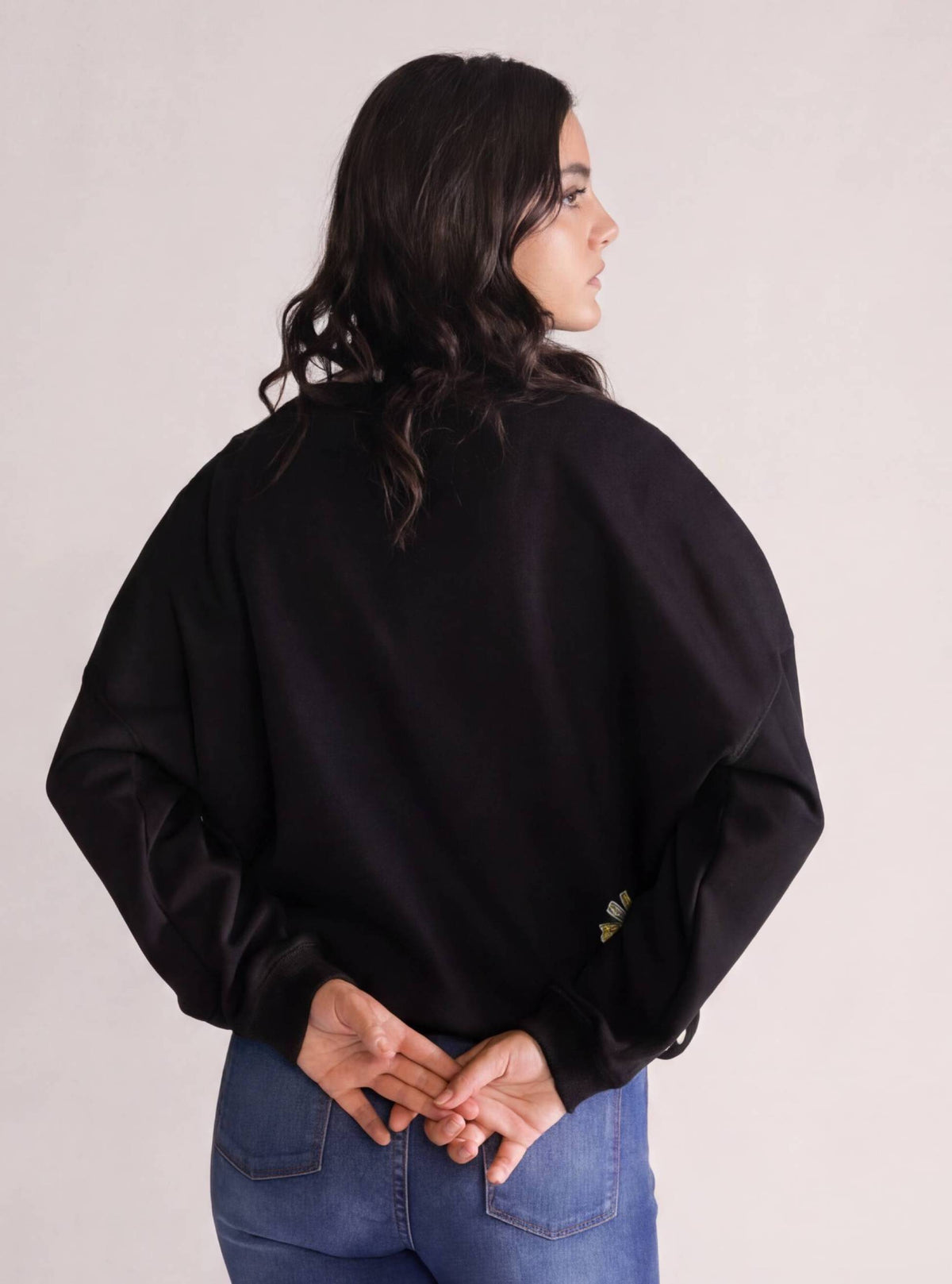 Cynthia Bed Hair, Crewneck Negro – sudadero para mujer Distefano (vista 5)