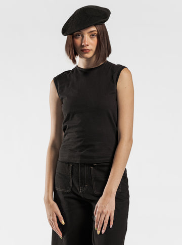Bessette Top, Negro
