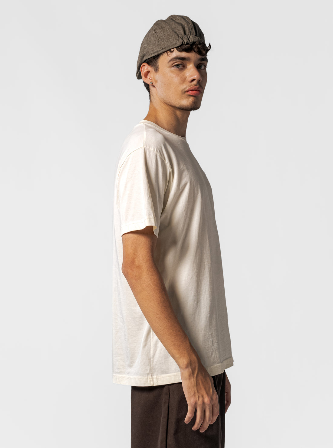 On The Move Playera, Crema