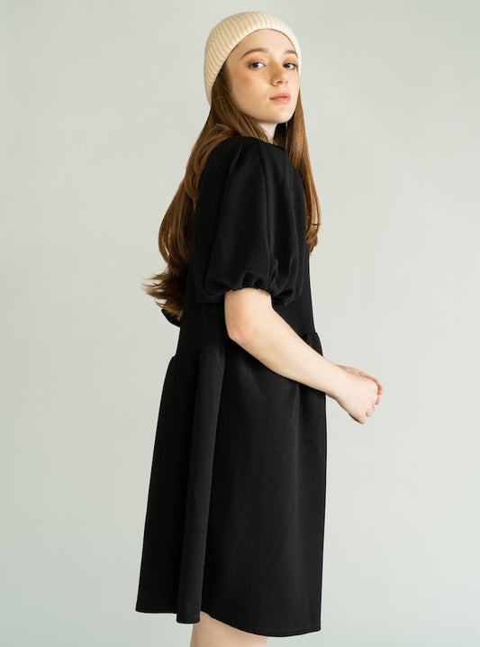 The Re-Up Dress, Negro