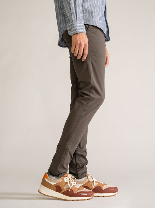 The New Classic Skinny Pants, Gris Obscuro