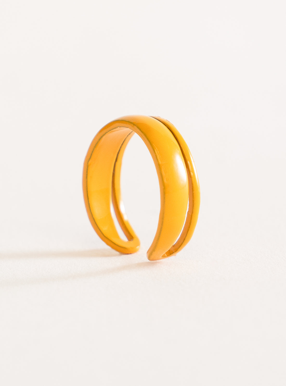 Curves All Over Ring, Amarillo Claro